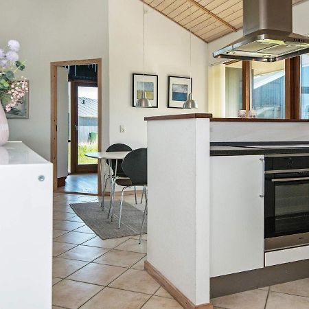8 Person Holiday Home In Ulfborg Esterno foto