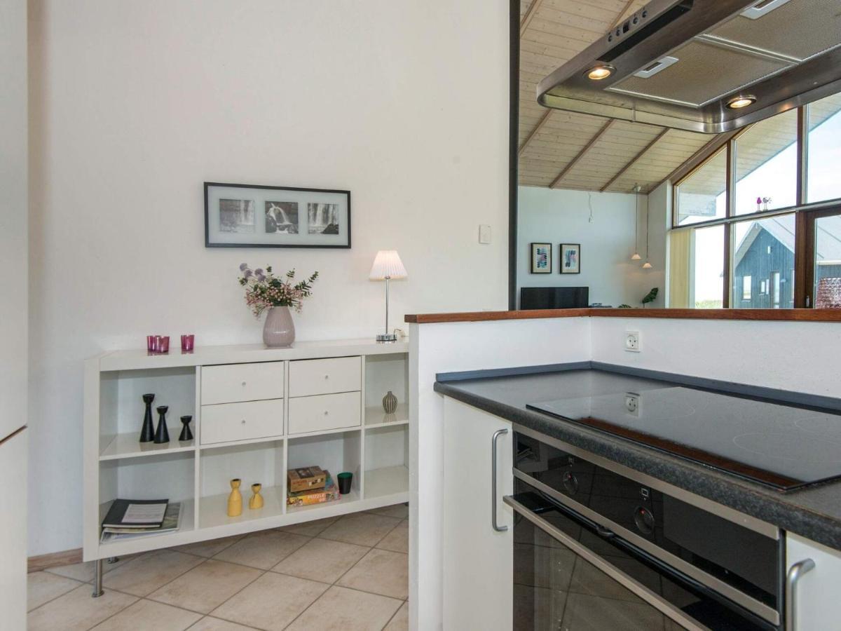 8 Person Holiday Home In Ulfborg Esterno foto